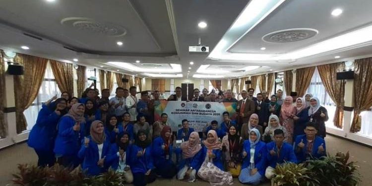 Dosen Ilmu Komunikasi FISIP UMSU Jadi Pembentang di UPSI Malaysia