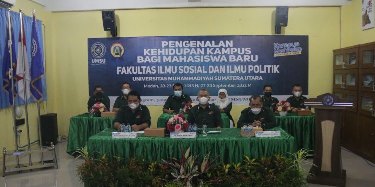 404 Mahasiswa Baru FISIP UMSU Antusias Ikuti PKKMB