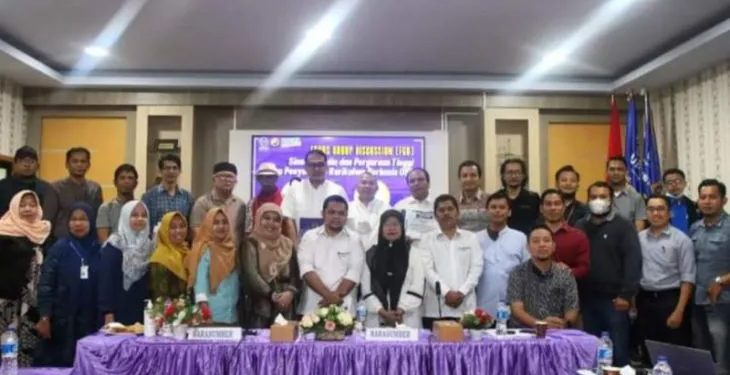 Susun kurikulum OBE, FISIP UMSU gelar FGD dengan media